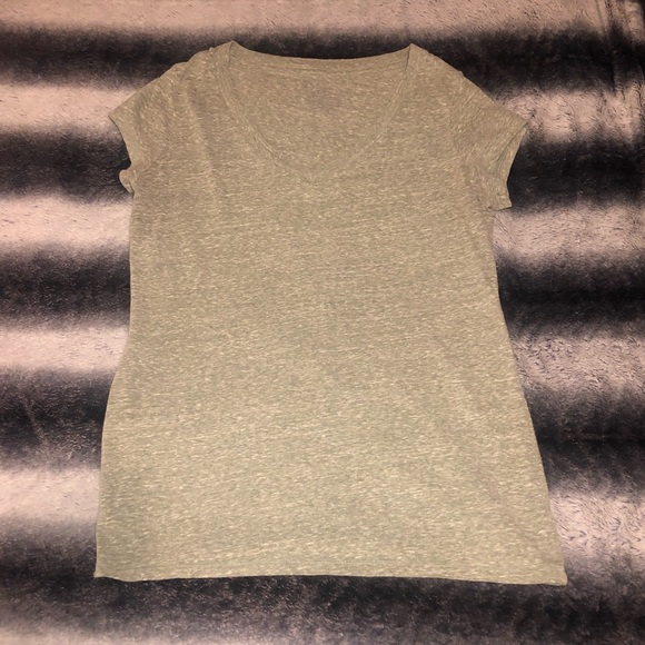 BUNDLE 2 No Boundaries V Neck Super Soft Tees (XL) - Picture 8 of 13